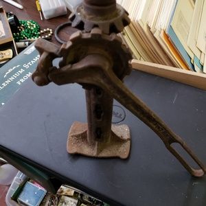 Model T car jack